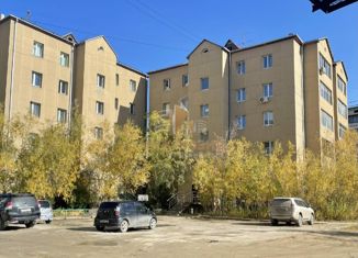 Продам 2-ком. квартиру, 63.4 м2, Якутск, улица Хабарова, 17/2, Губинский округ