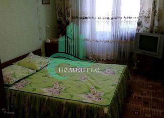 Продается 2-ком. квартира, 35 м2, посёлок городского типа Орджоникидзе, Больничный переулок, 3