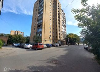 Продается 3-комнатная квартира, 66.3 м2, Рязанская область, улица Есенина, 36