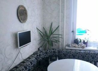 3-комнатная квартира на продажу, 64 м2, Саранск, проспект 70 лет Октября, 122