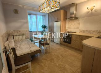 Продажа 2-ком. квартиры, 63 м2, Костромская область, Черногорская улица, 6