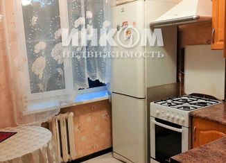 Сдаю однокомнатную квартиру, 30 м2, Москва, улица Бирюсинка, 13к2, улица Бирюсинка