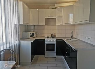 Сдается в аренду однокомнатная квартира, 33 м2, Евпатория, улица Чапаева, 93