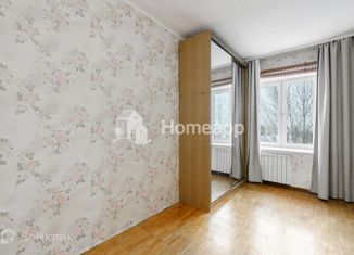 Продам 2-ком. квартиру, 44 м2, Москва, улица Ватутина, 5к2, улица Ватутина