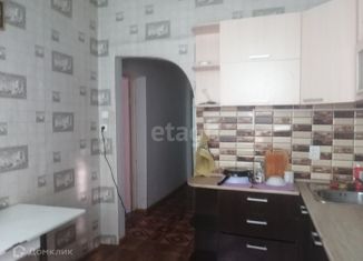 Продаю 2-ком. квартиру, 62 м2, Черногорск, улица Чапаева, 23