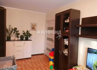 Продается двухкомнатная квартира, 42.4 м2, Новосибирск, Новогодняя улица, 20, метро Студенческая