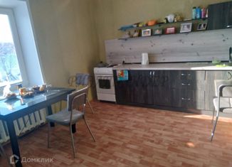 Продаю 3-ком. квартиру, 54 м2, село Майма, улица Энергетиков, 13