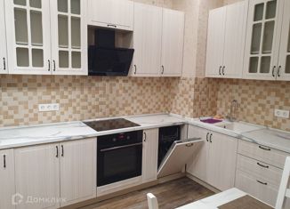 Сдаю двухкомнатную квартиру, 71 м2, Москва, улица Архитектора Щусева, 2к3, станция ЗИЛ