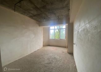 Продам двухкомнатную квартиру, 70 м2, Махачкала, проспект Имама Шамиля, 55К
