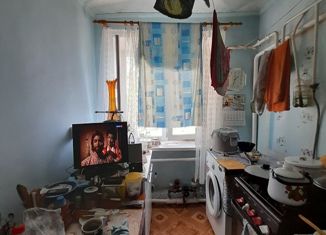 Продам 2-ком. квартиру, 41 м2, Белая Калитва, улица Комарова, 1