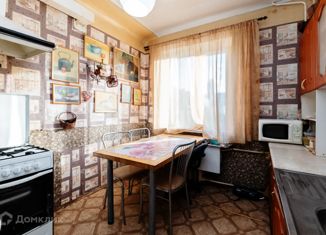 Продается 3-комнатная квартира, 64 м2, Екатеринбург, проспект Ленина, 54к5, метро Площадь 1905 года