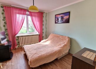 Продажа четырехкомнатной квартиры, 83.3 м2, посёлок Ждановский, Школьная улица, 52