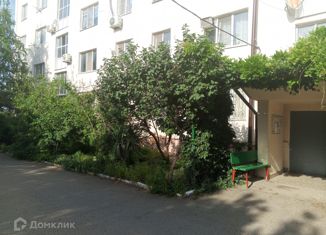 Продам двухкомнатную квартиру, 48 м2, Краснодарский край, Комсомольская улица, 65