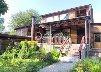 Продается дом, 427.8 м2, деревня Петушки