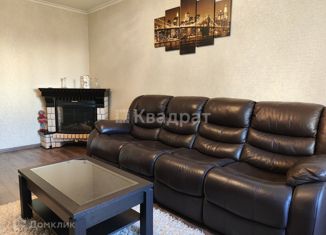 Продажа 4-ком. квартиры, 78 м2, Липецк, улица имени С.Л. Шуминского, 15