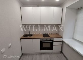Продаю 2-ком. квартиру, 42.6 м2, Тюмень, Мельничная улица, 3, Центральный округ