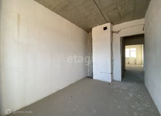 Продам 2-ком. квартиру, 65.2 м2, Краснодар, улица имени Сергея Есенина, 127/2, улица имени Сергея Есенина