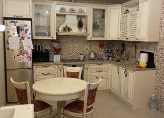 Продается 3-комнатная квартира, 106 м2, Нижний Новгород, Славянская улица, 25, Славянская улица