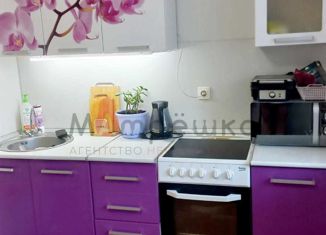 Сдам двухкомнатную квартиру, 58.1 м2, Белгородская область, улица Губкина, 17И