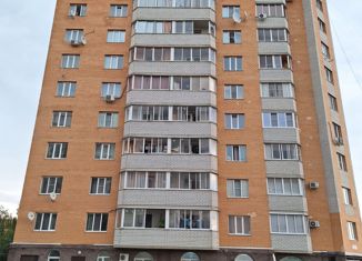 Продается 1-комнатная квартира, 55 м2, Курск, улица Пучковка, 17В