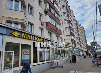 Продается 3-ком. квартира, 57.3 м2, Москва, улица Нижняя Масловка, 5к5, метро Савеловская