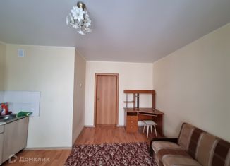 Продам квартиру студию, 28 м2, Чебаркуль, улица Карпенко, 4В