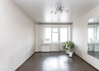 Продается двухкомнатная квартира, 50 м2, Екатеринбург, улица Амундсена, 137, Ленинский район