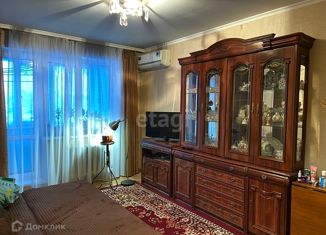2-комнатная квартира на продажу, 46.5 м2, посёлок городского типа Медведево, улица Чехова, 15