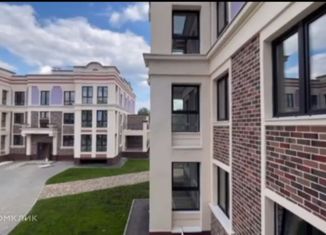 Продаю 2-ком. квартиру, 71.2 м2, деревня Кочедыково, деревня Кочедыково, 11