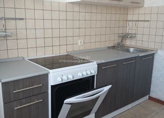 Продам 1-комнатную квартиру, 39 м2, Москва, Новочеркасский бульвар, 25