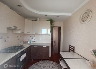 2-комнатная квартира на продажу, 40 м2, Владикавказ, улица Черняховского, 26к6, Промышленный округ