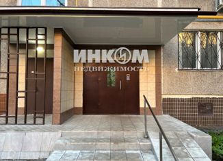 Продам 1-ком. квартиру, 33 м2, Москва, Кировоградская улица, 10к2