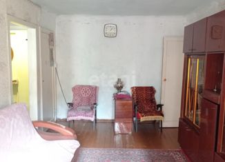 Продается двухкомнатная квартира, 43.4 м2, Юрга, улица Леонова, 3