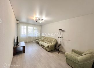 Сдам в аренду двухкомнатную квартиру, 48 м2, Балаково, улица 30 лет Победы, 6