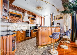 Сдается в аренду трехкомнатная квартира, 130 м2, Москва, Погорельский переулок, 5с2, ЦАО