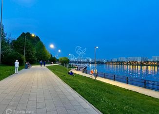 Продается 2-комнатная квартира, 50.2 м2, Москва, Батайский проезд, 17, Батайский проезд