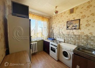 Продается трехкомнатная квартира, 47.4 м2, деревня Извара, деревня Извара, 1