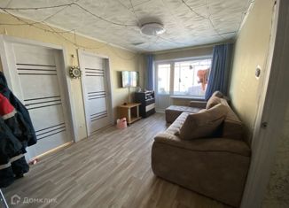 Продам 4-комнатную квартиру, 61.3 м2, Бор, 2-й микрорайон, 47