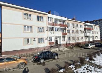 Продаю 1-ком. квартиру, 31 м2, Ставропольский край, улица Севастьянова, 3