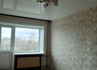 Двухкомнатная квартира на продажу, 46 м2, Рыбинск, проспект Генерала Батова, 2