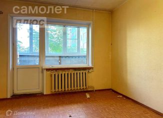 Продам трехкомнатную квартиру, 63.1 м2, Астраханская область, Краснодарская улица, 43