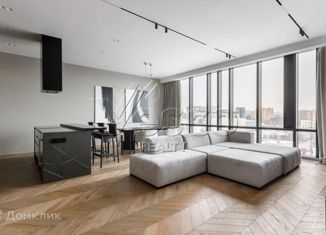 Продается трехкомнатная квартира, 147 м2, Москва, Мосфильмовская улица, 8, метро Парк Победы