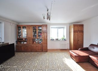 Продается 5-комнатная квартира, 90.8 м2, Салават, улица Островского, 84