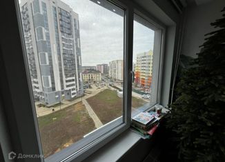 Продам двухкомнатную квартиру, 61 м2, Симферополь, улица Никанорова, 4Г, ЖК Фиалка