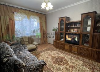 Продается трехкомнатная квартира, 69 м2, посёлок городского типа Чульман, Советская улица, 52