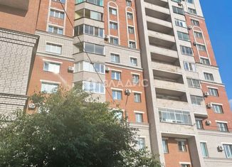 Продается 3-комнатная квартира, 102.8 м2, Благовещенск, улица Калинина, 52