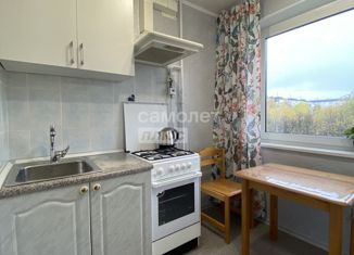 Сдам в аренду 1-ком. квартиру, 30 м2, Мурманск, Инженерная улица, 6