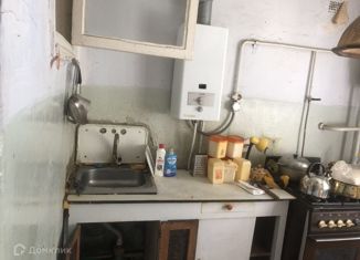 Продается 2-ком. квартира, 43 м2, Симферополь, улица Семашко, 7, Железнодорожный район