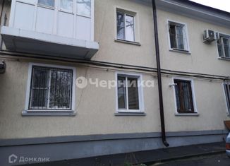 Продаю 3-ком. квартиру, 80 м2, Шахты, Сквозной переулок, 86