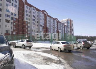 Трехкомнатная квартира на продажу, 94.2 м2, Татарстан, Дубравная улица, 40